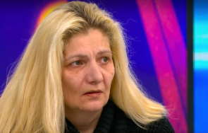 дни неизвестност майката изчезналия емил съсипана мъка каза следи