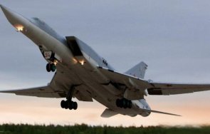 извънредна ситуация бомбардировач кацна гражданско летище санкт петербург спряха останалите полети