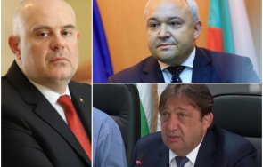 става горещо гешев пита двама министри нередностите изграждането ремонта пътища