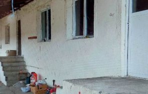 разбиха депо трафик хора карнобатското село сърнево спипаха шестима мигранти видео