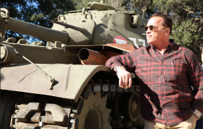 шварценегер собствен танк