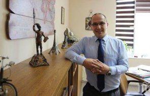 топ адвокат брифингът гешев присъства анонса новините бтв