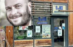 виктор димчев взех скъпия кашкавал държавната елби замислих какъв свят измамници живеем време тия пусти спасители