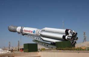 русия изстреля ракета комуникационен спътник космоса