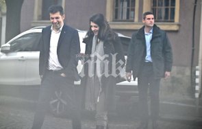 ексклузивно пик драма христо иванов лорер асен василев поискали кирил петков замрази лена бориславова линда петкова плаши заминава канада