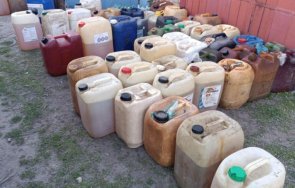 откриха тона нелегално гориво частен имот велико търново снимка