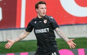 героят цска изумен червената агитка