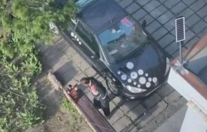 пиян бездомник сви дамска чанта пловдивски квартал