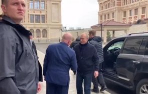 изненадващо путин пристигна севастопол сам кара джипа