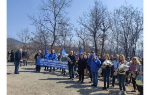 шествие почете жертвите концлагера ловеч