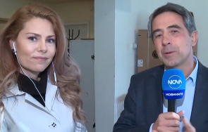 плевнелиев гласува хартиена бюлетина