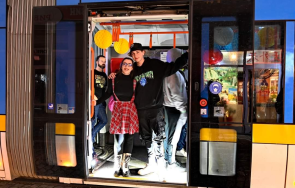 party tram sofia отново релси събота