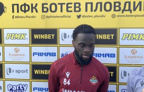 ботев пловдив връща елвис ману