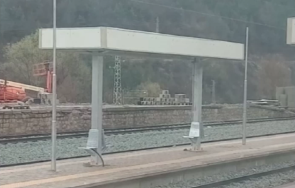 пътничка недоволства ремонта гарата своге