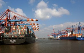 забраниха достъпа руски кораби български пристанища