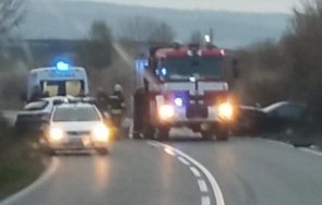 последните минути тежка катастрофа блокира пътя кюстендил дупница пострадали