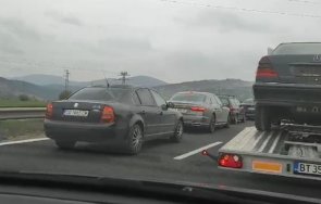 последните минути километрични задръствания хемус изнервиха шофьорите