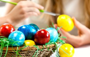 великденска идея боя яйца натурални продукти