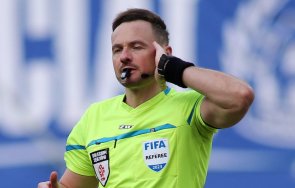 полски съдия пристигна пиян атина футболно дерби