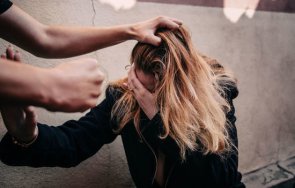 съдят рецидивист бушонирал жена болница