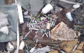 опасни отпадъци изхвърлени ампули спринцовки открити добричко
