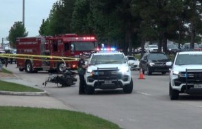 кръв лее рокери стреляха тексас убити ранени снимки