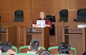 ученици гостуваха софийската районна прокуратура снимки