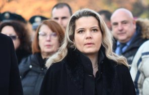 гълъб донев уволни зам министъра мвр моника бийчър