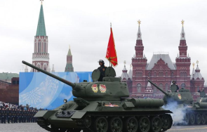 кремъл кани чуждестранни лидери парада