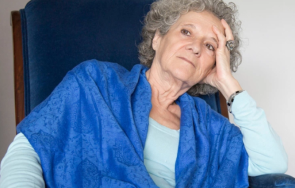 глобиха руска пенсионерка 500 долара смята зеленски красавец