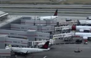 удар контейнер злато млн мистериозно изчезна канадско летище