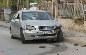 годишен шофьор потроши паркирани коли благоевград