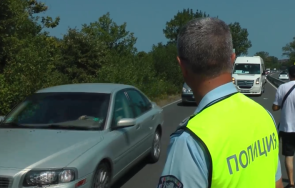 кола падна метрово дере