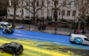 руското посолство лондон западът подготвя украйна радиоактивно бунище