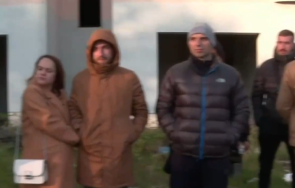 незаконни обитатели окупираха жилищна кооперация софия