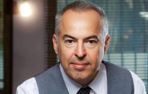 топ водещ бнт стана шофьор такси