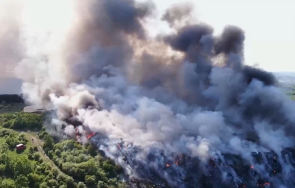 гасят големия пожар монтанско