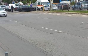 последните минути пак сливница автомобил помете колоездачка снимки