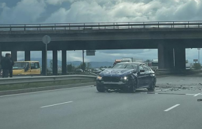 последните минути катастрофа ботевградско шосе движението затруднено