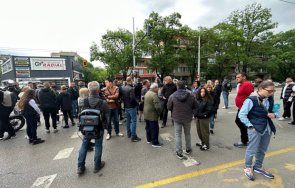 десетки събраха протест тежката катастрофа двама загинали