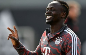 бомба мане завръща висшата лига ливърпул