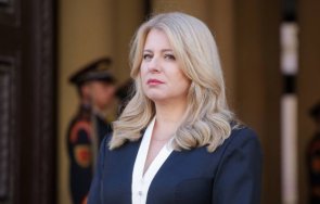 изпратиха писма куршуми президента словакия