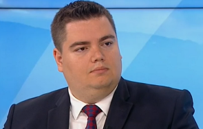 стою стоев предложим правителство малцинството без министри герб