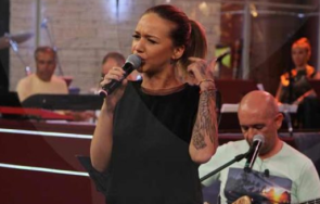 карти масата грахич пропя края приказката слави бенд