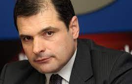 политологът доц иво инджов прегърнаха герб бойко борисов убиха енергията духа протеста