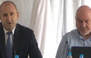 извънредно пик агент майстора натисна бутона руди гела