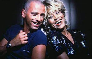 ерос рамацоти силни думи тина търнър