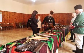 оръжия три века показва изложба хасково