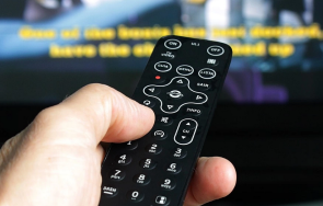 отразява екранната зависимост възрастните