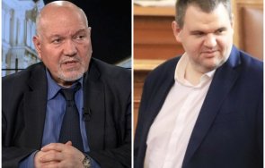 стратегът радев проф александър маринов пеевски стана свой